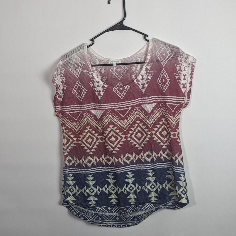 💋Blu Planet Aztec tribal ombre print pull over